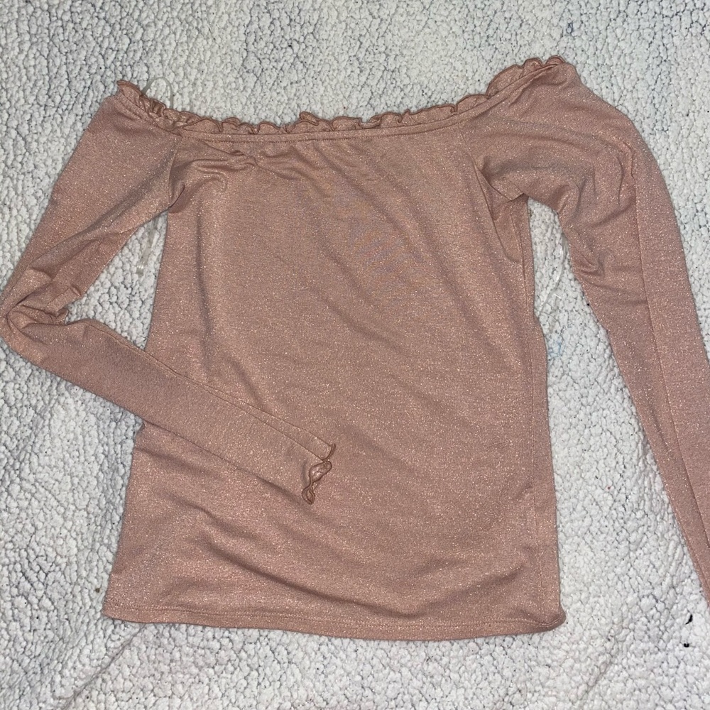 dusty pearlescent pink off the shoulder top